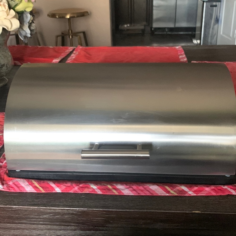 Threshold deluxe roll top bread bin